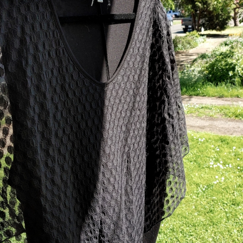 Shannon Ford NY Lace Poncho Top